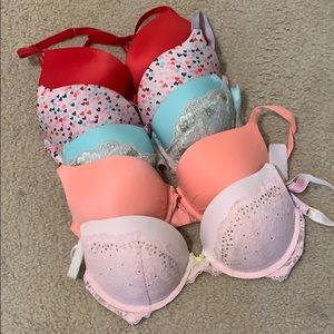 Lot of 5 Victoria Secret bras